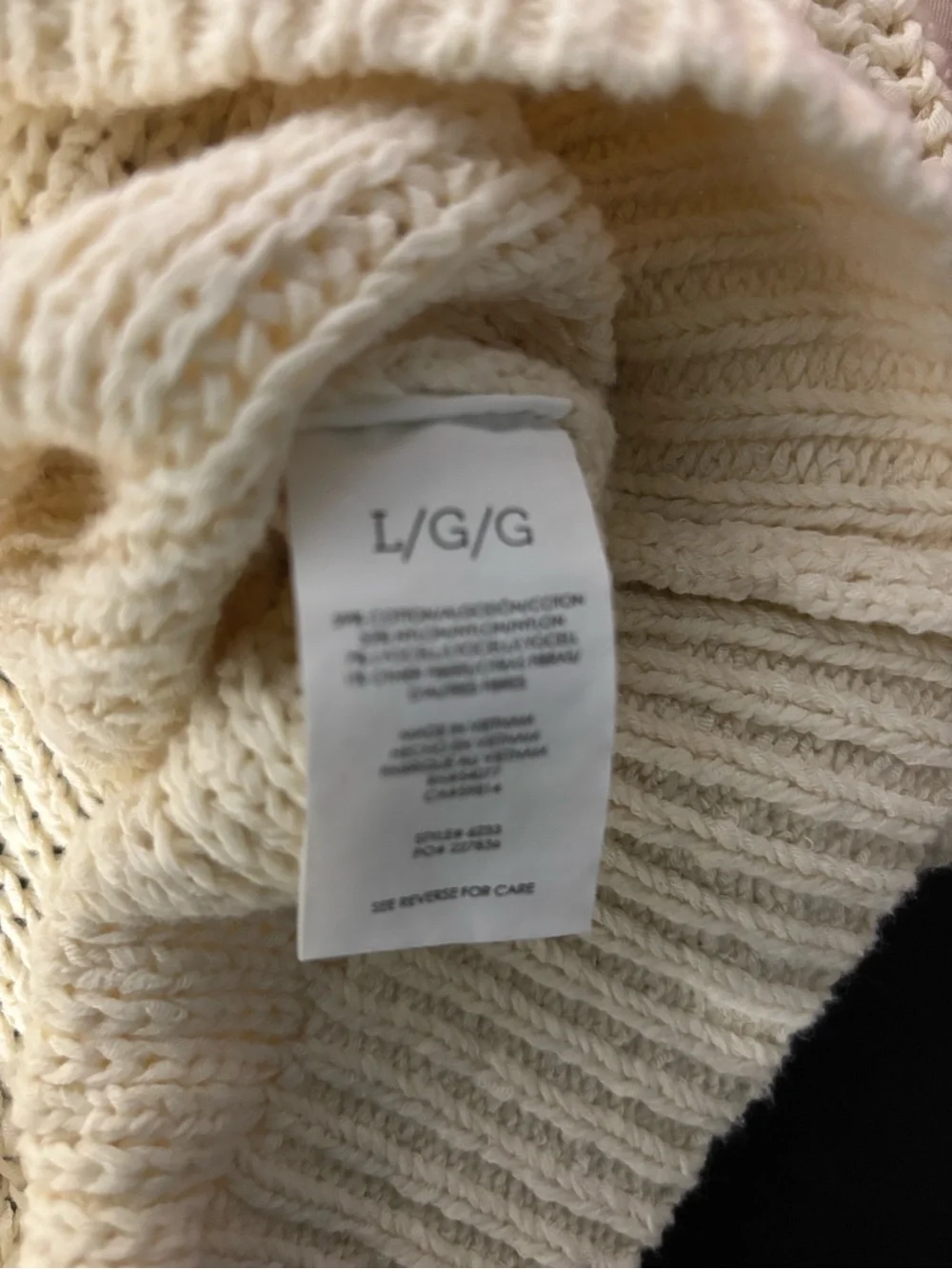 NWOT Cabi Sweater Women L Cream Chunky Cable Knit VNeck Crop Fisherman Nautical - Picture 4 of 4